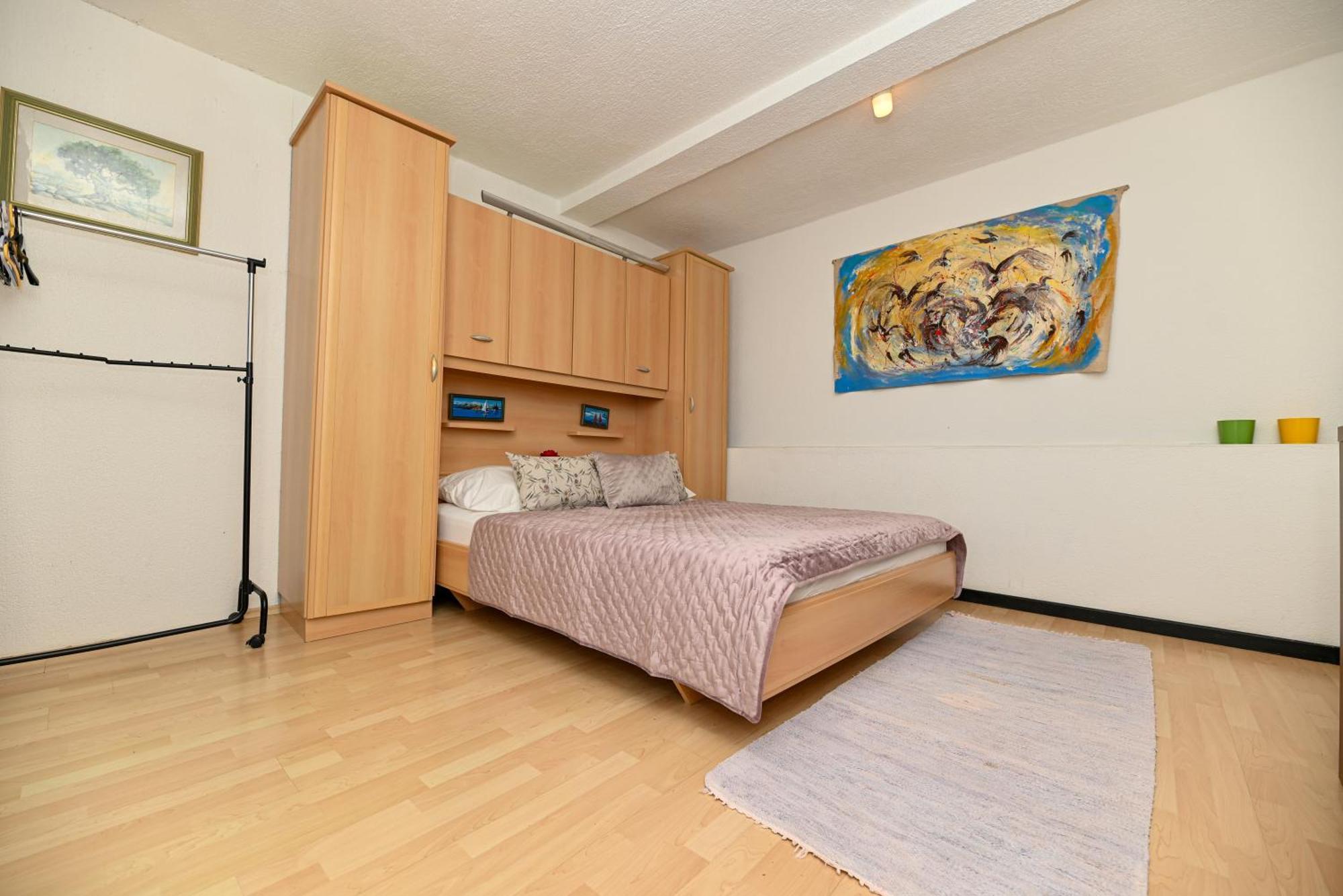 Apartments Maric Primosten Bagian luar foto