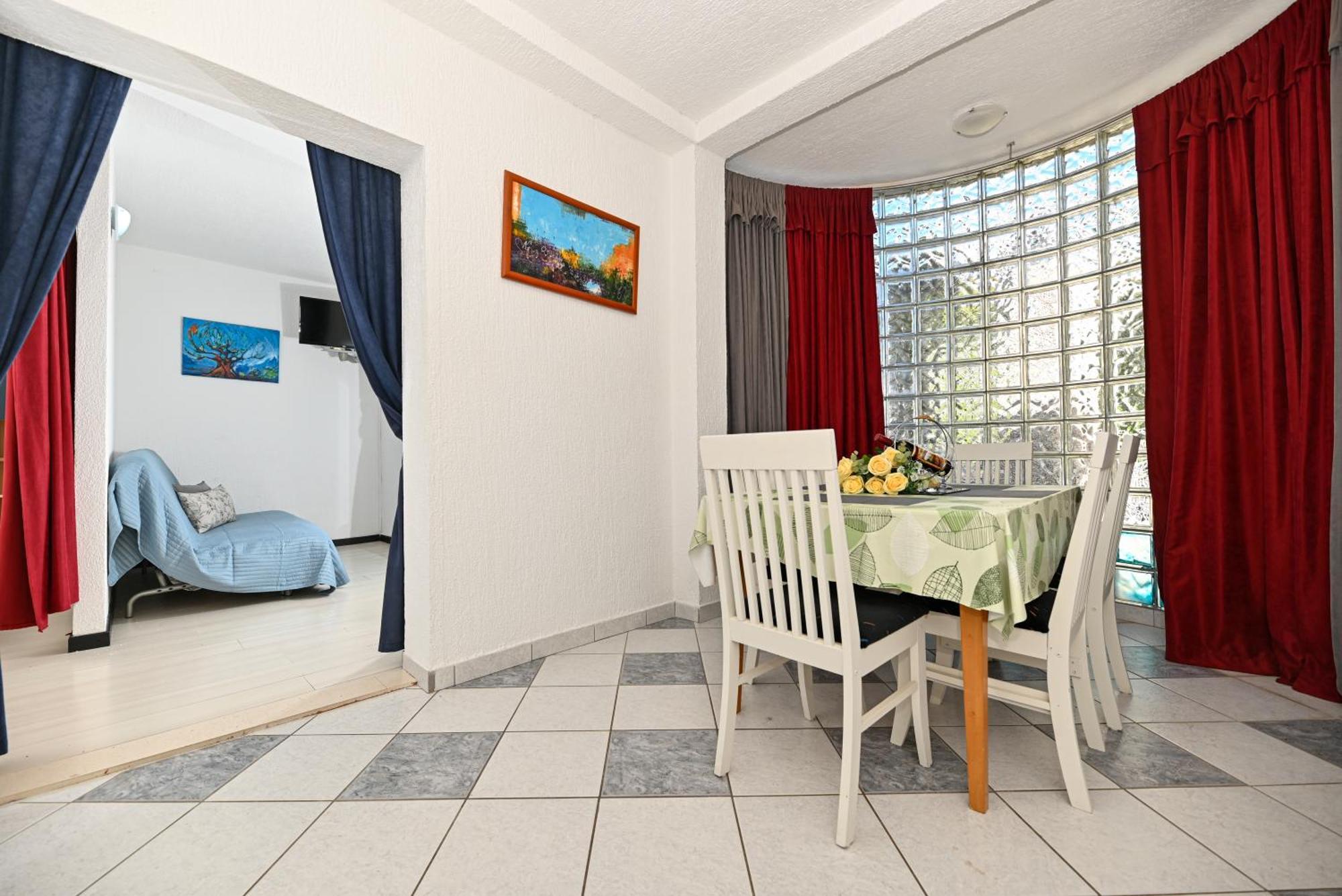 Apartments Maric Primosten Bagian luar foto