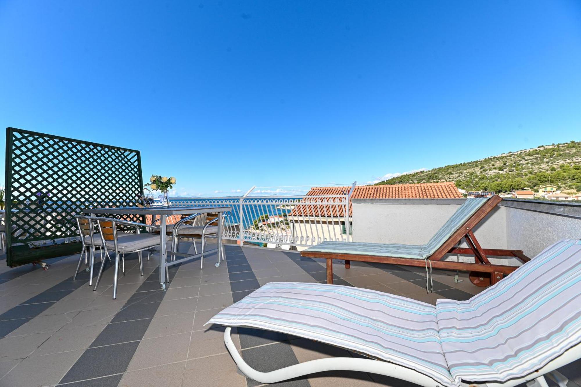 Apartments Maric Primosten Bagian luar foto