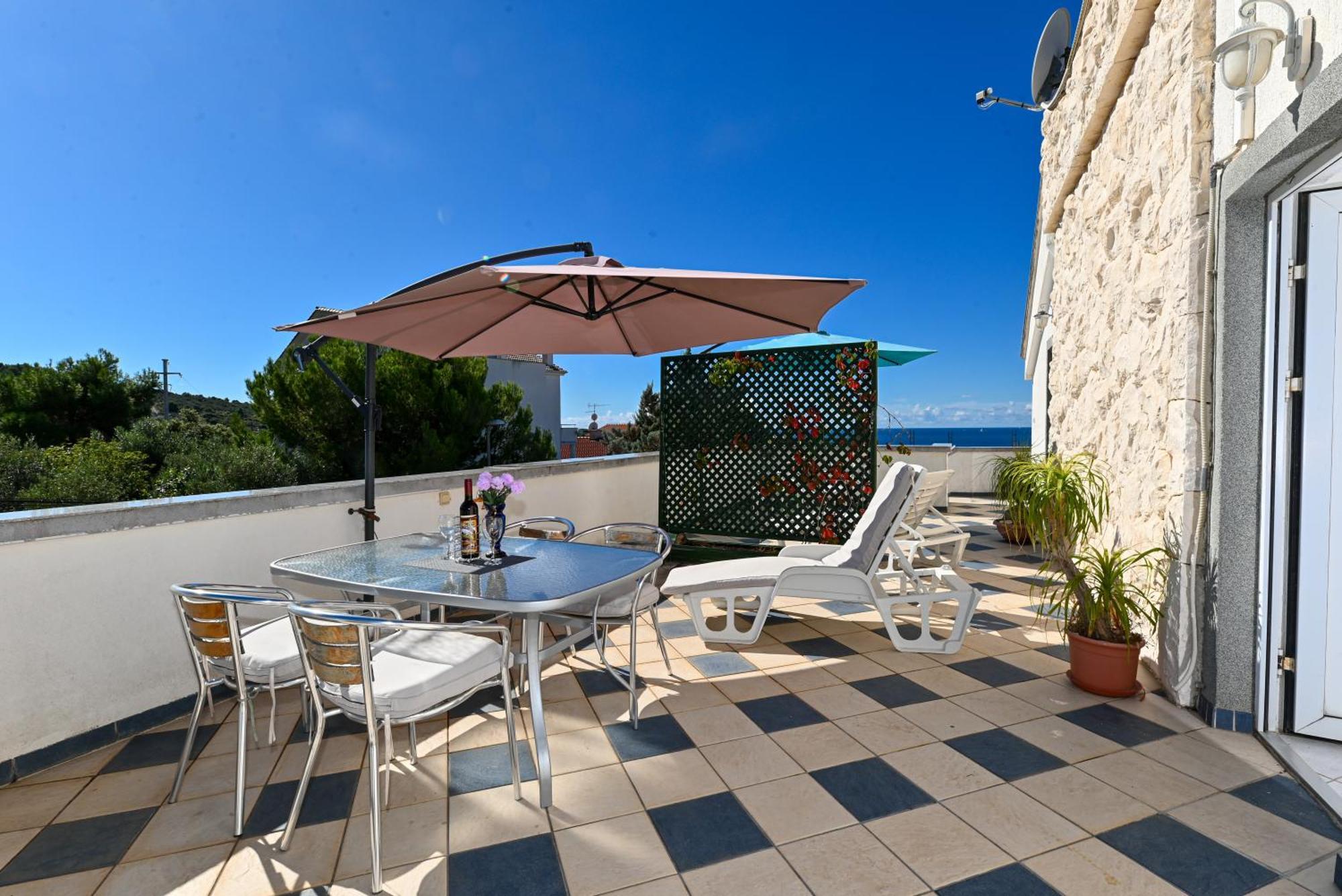 Apartments Maric Primosten Bagian luar foto